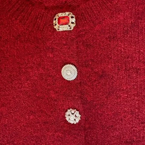 Simons Jewel Button Fuzzy Knit Sweater Red Size XS Statement Button Cardigan - Picture 11 of 13